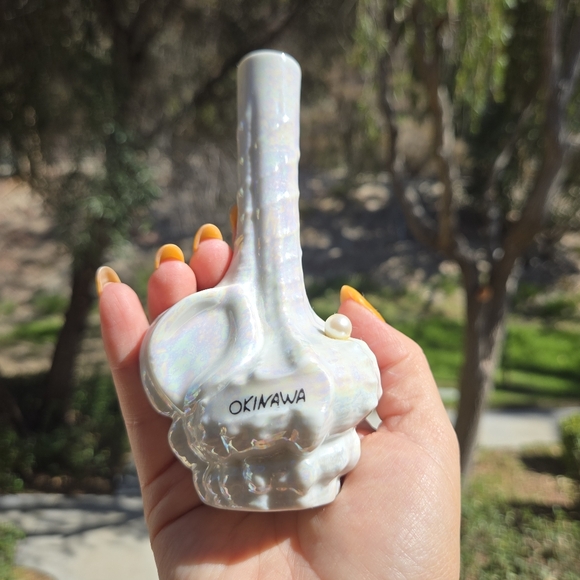 Okinawa Iridescent Pearlescent Bud Vase‎ Bottle with Pearl Accent 80s Vintage - Picture 3 of 9